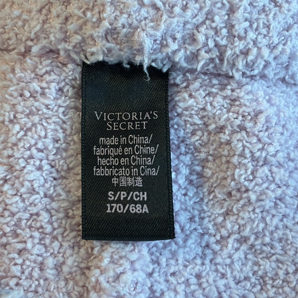 Victoria’s Secret lounge set - Picture 7 of 8